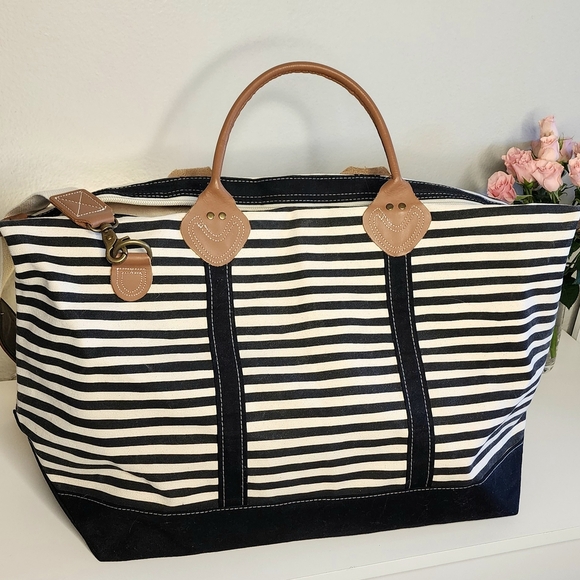 ‼️Sale‼️High Quality 20 Oz Bag With Leather Elements FAST SHIPPING 📦 - Picture 4 of 15